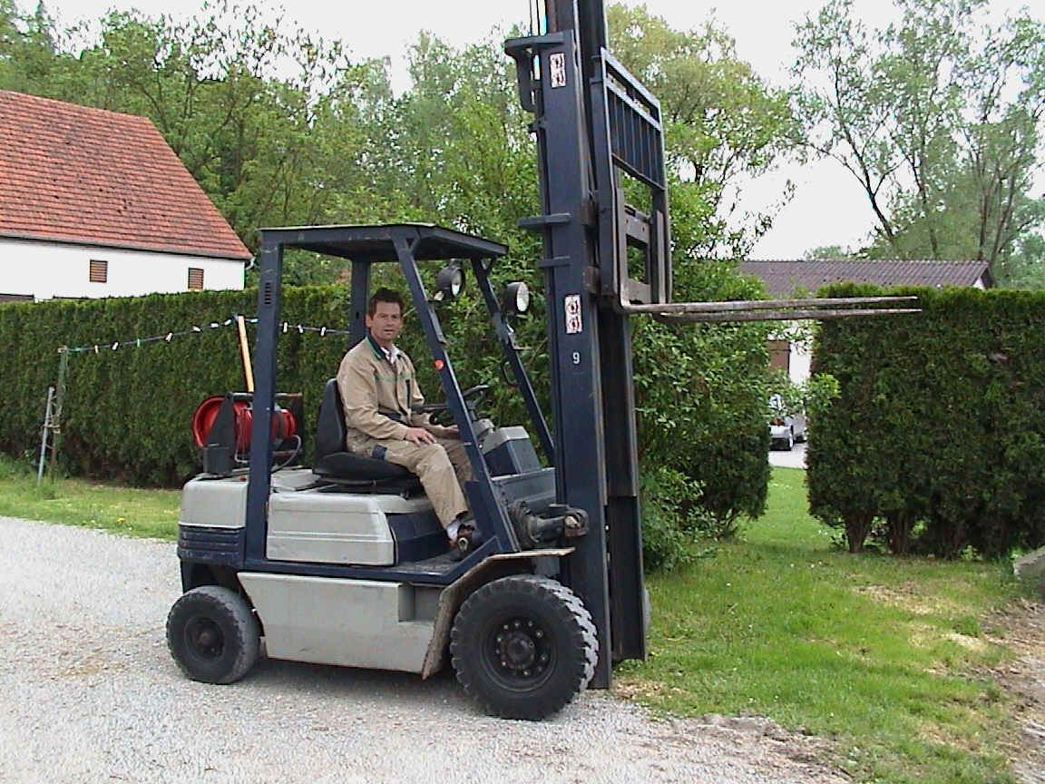 Komatsu1.jpg (913587 Byte)