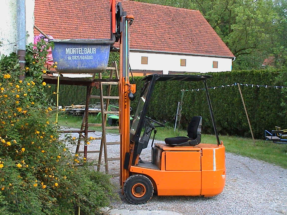 R50-15.jpg (620443 Byte)